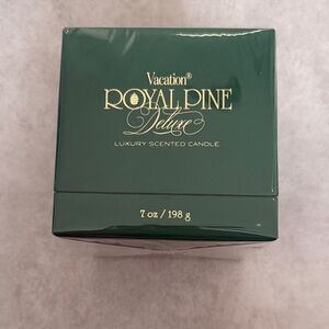 Vacation Royal Pine Deluxe Scented Candle